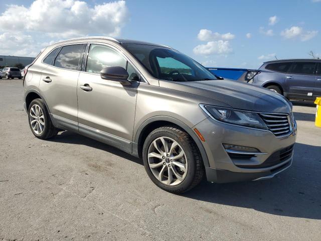 5LMCJ2C92GUJ15615 - 2016 LINCOLN MKC SELECT Թուխ լուսանկար 4