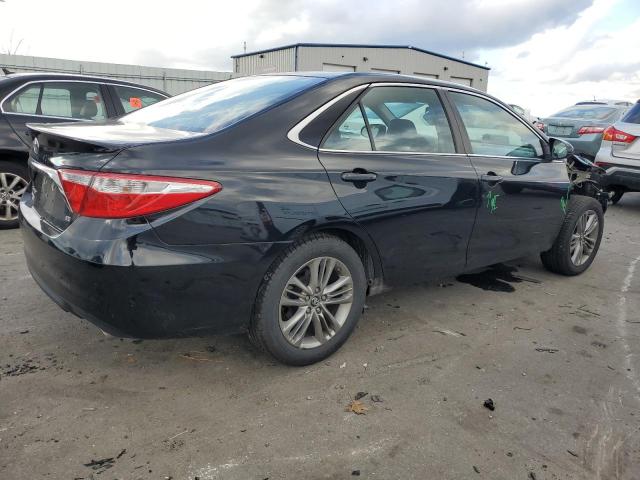 4T1BF1FK9HU645350 - 2017 TOYOTA CAMRY LE GRAY photo 3