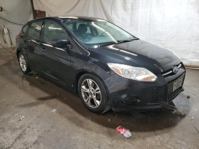 1FADP3K2XEL315851 - 2014 FORD FOCUS SE BLACK photo 4