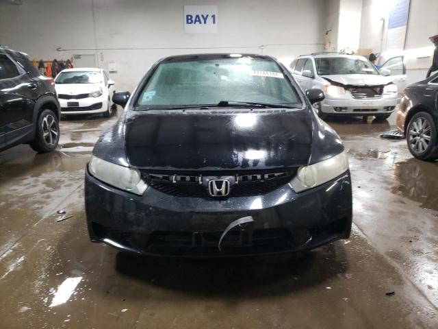 1HGFA16549L019535 - 2009 HONDA CIVIC LX BLACK photo 5