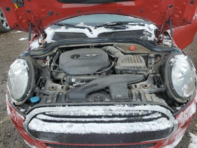 WMWXP5C52J2G61940 - 2018 MINI COOPER RED photo 11
