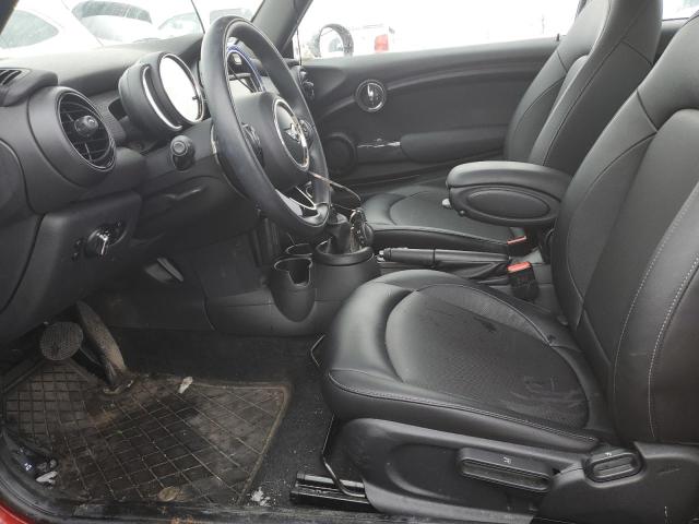 WMWXP5C52J2G61940 - 2018 MINI COOPER RED photo 7