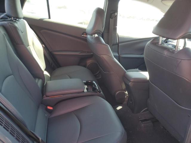 JTDKARFP8H3021560 - 2017 TOYOTA PRIUS PRIM 红色 照片 10