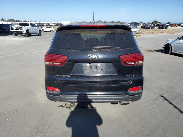 5XYPGDA56KG462796 - 2019 KIA SORENTO LX BLACK photo 6