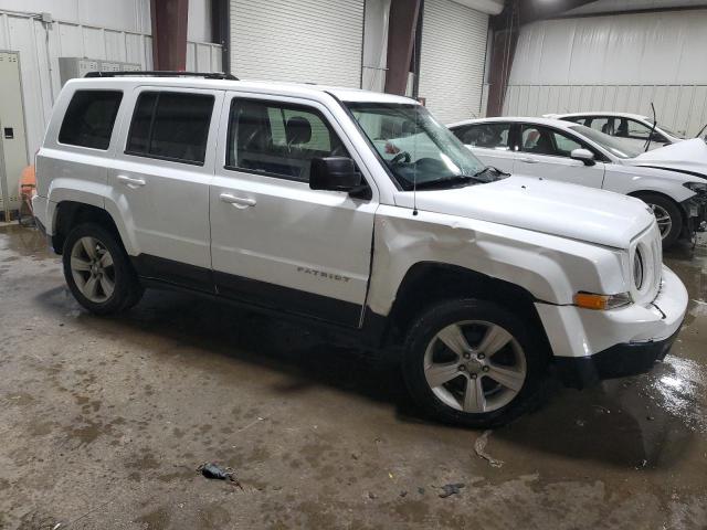 1C4NJRFB8FD154490 - 2015 JEEP PATRIOT LATITUDE WHITE photo 4