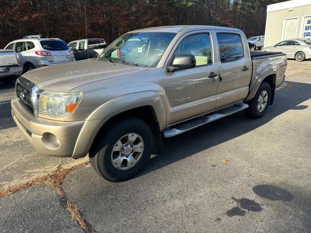 5TELU42N88Z525711 - 2008 TOYOTA TACOMA DOUBLE CAB GOLD photo 2