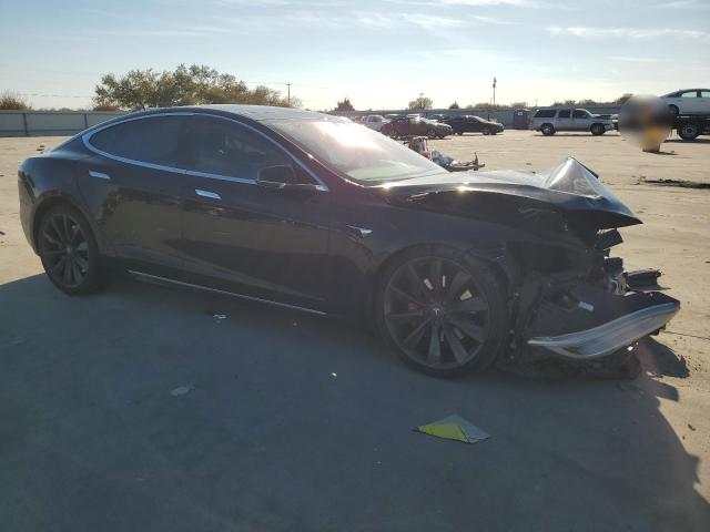 5YJSA1E47GF168186 - 2016 TESLA MODEL S შავი ფოტო 4