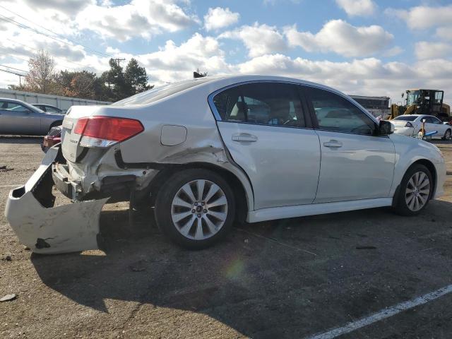 4S3BMCJ68C3009503 - 2012 SUBARU LEGACY 2.5I LIMITED WHITE photo 3