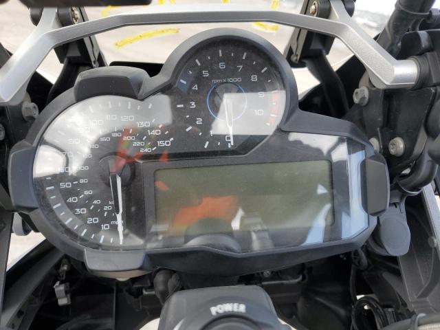 WB10A6107HZ655646 - 2017 BMW R1200 GS BLUE photo 7