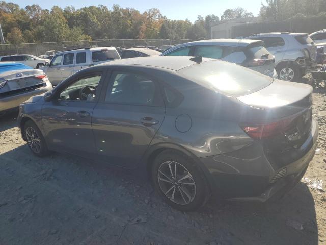 3KPF24AD5RE770874 - 2024 KIA FORTE LX GRAY photo 2