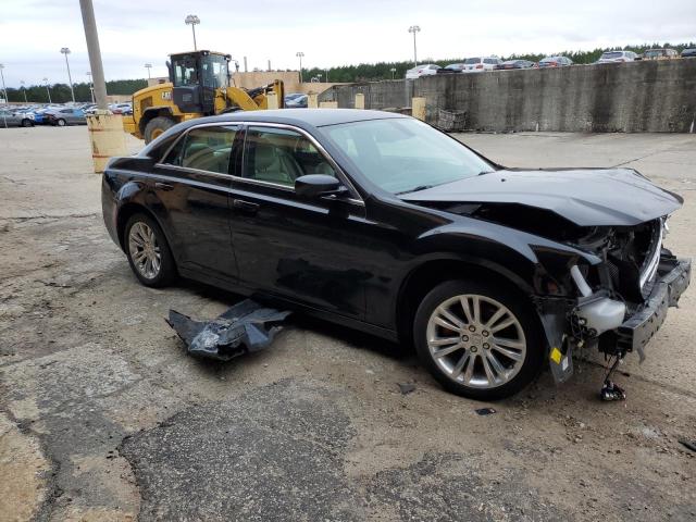 2C3CCAAGXHH521468 - 2017 CHRYSLER 300 LIMITED BLACK photo 4