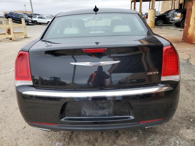 2C3CCAAGXHH521468 - 2017 CHRYSLER 300 LIMITED BLACK photo 6