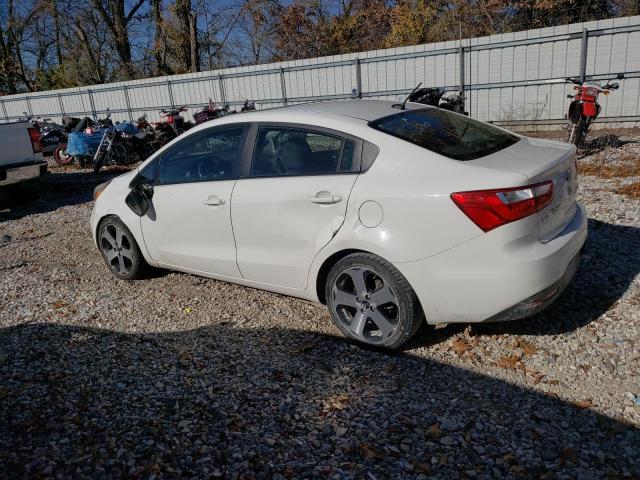 KNADN4A32C6056443 - 2012 KIA RIO EX WHITE photo 2