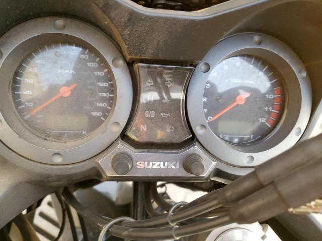 JS1VT53A132100593 - 2003 SUZUKI DL1000 SILVER photo 8