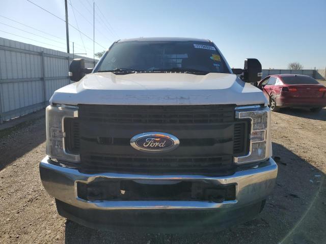 1FT7W2B64HEE27237 - 2017 FORD F250 SUPER DUTY WHITE photo 5