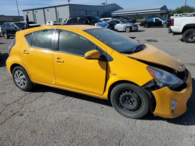 JTDKDTB3XF1087432 - 2015 TOYOTA PRIUS C YELLOW photo 4