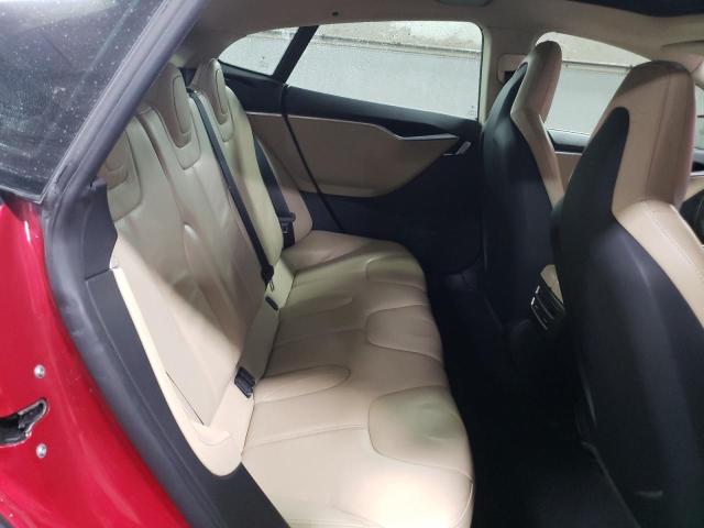 5YJSA1CP4DFP26035 - 2013 TESLA MODEL S RED photo 10