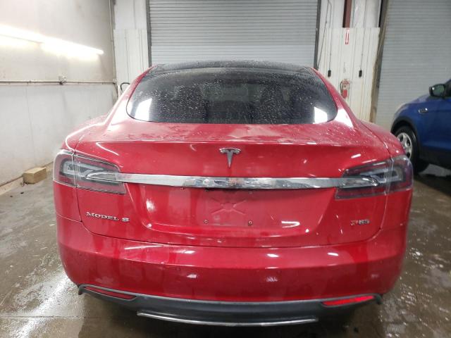 5YJSA1CP4DFP26035 - 2013 TESLA MODEL S RED photo 6