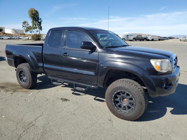 5TETU62N35Z137969 - 2005 TOYOTA TACOMA PRERUNNER ACCESS CAB BLACK photo 4