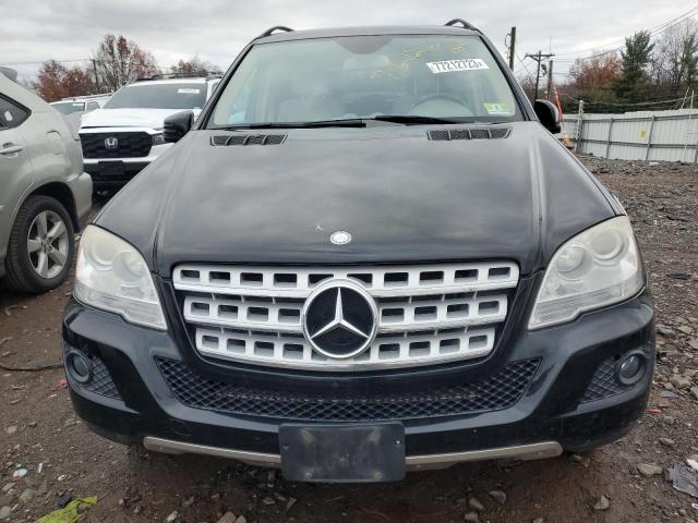 4JGBB8GB4BA640519 - 2011 MERCEDES-BENZ ML 350 4MATIC BLACK photo 5