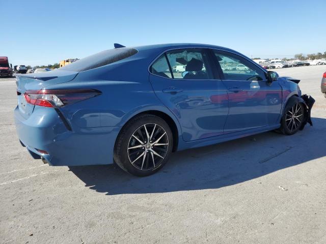 4T1T11AK6RU217201 - 2024 TOYOTA CAMRY SE NIGHT SHADE BLUE photo 3