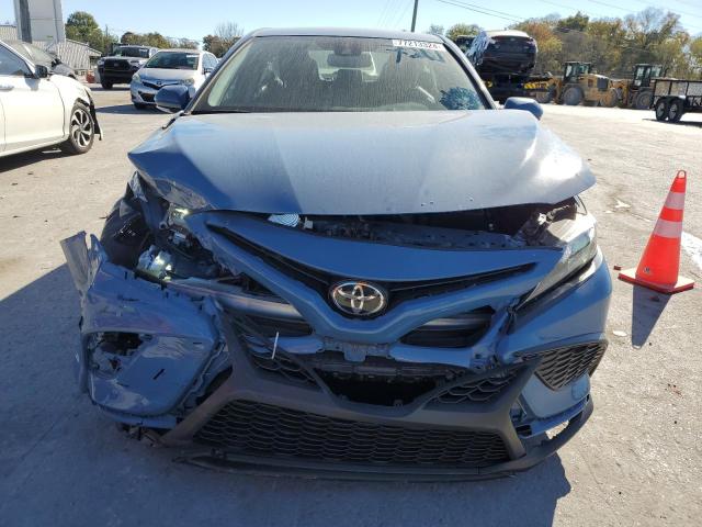 4T1T11AK6RU217201 - 2024 TOYOTA CAMRY SE NIGHT SHADE BLUE photo 5