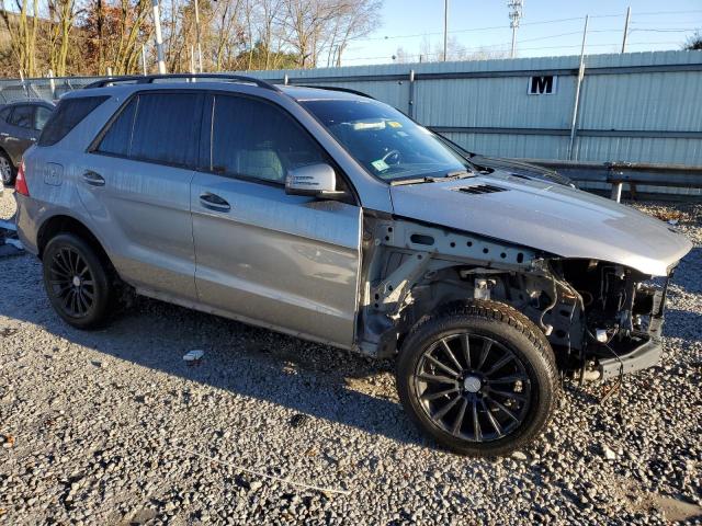 4JGDA5HBXEA359340 - 2014 MERCEDES-BENZ ML 350 4MATIC GRAY photo 4