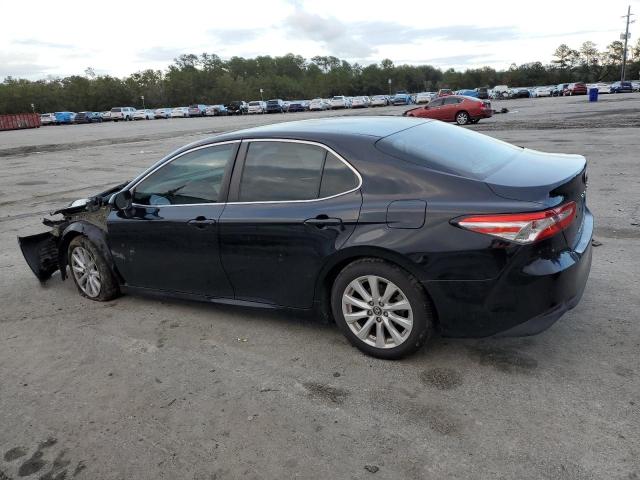 4T1B11HK8JU585496 - 2018 TOYOTA CAMRY L BLACK photo 2