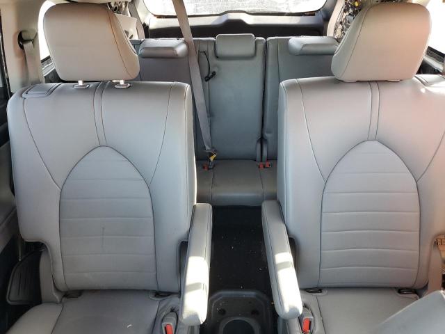 5TDGZRBH0NS242383 - 2022 TOYOTA HIGHLANDER XLE Gümüş foto 10