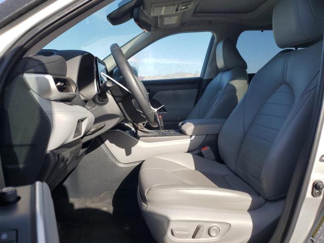 5TDGZRBH0NS242383 - 2022 TOYOTA HIGHLANDER XLE Gümüş foto 7