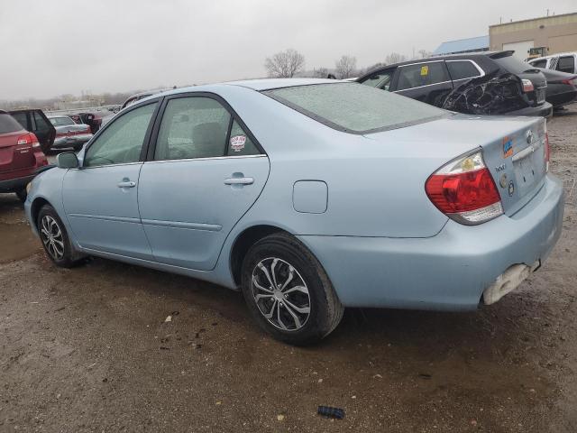 4T1BE32K05U595924 - 2005 TOYOTA CAMRY LE BLUE photo 2