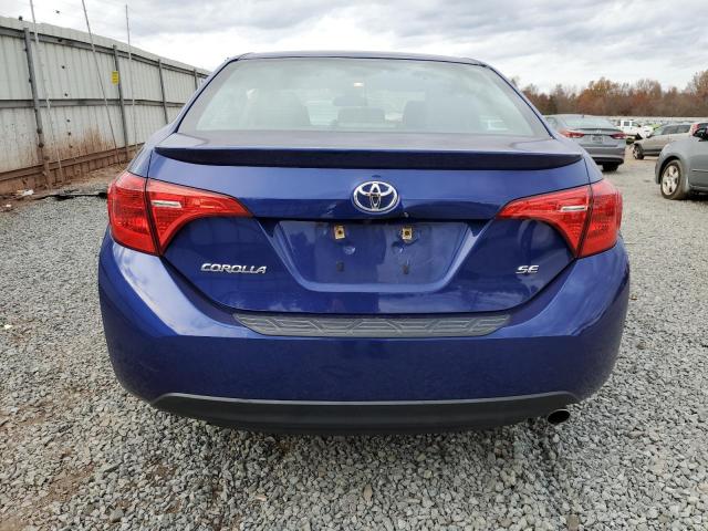 2T1BURHE4JC983189 - 2018 TOYOTA COROLLA L BLUE photo 6