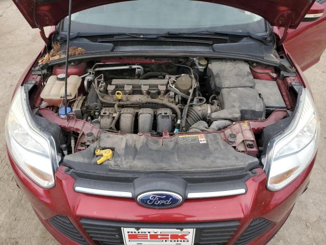 1FADP3K2XDL339596 - 2013 FORD FOCUS SE RED photo 11