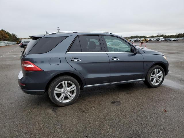 4JGDA5HBXCA015097 - 2012 MERCEDES-BENZ ML 350 4MATIC CHARCOAL photo 3