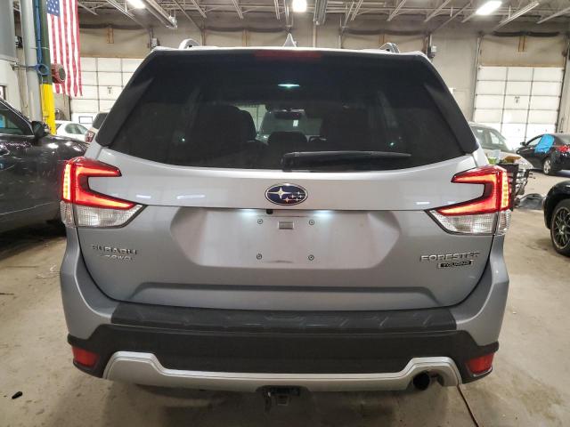 JF2SKAXC7LH457985 - 2020 SUBARU FORESTER TOURING ნაცრისფერი ფოტო 6