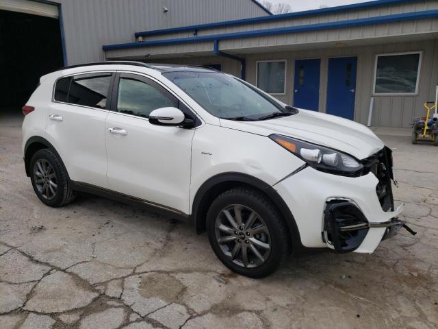 KNDP6CAC6L7658733 - 2020 KIA SPORTAGE S WHITE photo 4