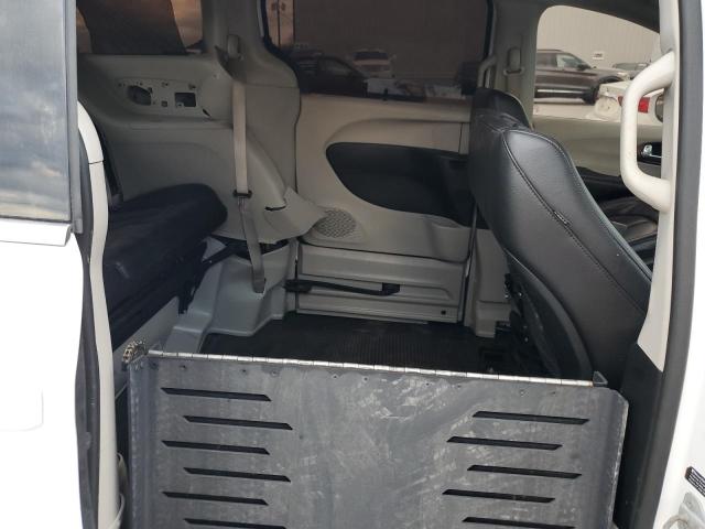 2C4RC1BG0KR537488 - 2019 CHRYSLER PACIFICA TOURING L WHITE photo 11