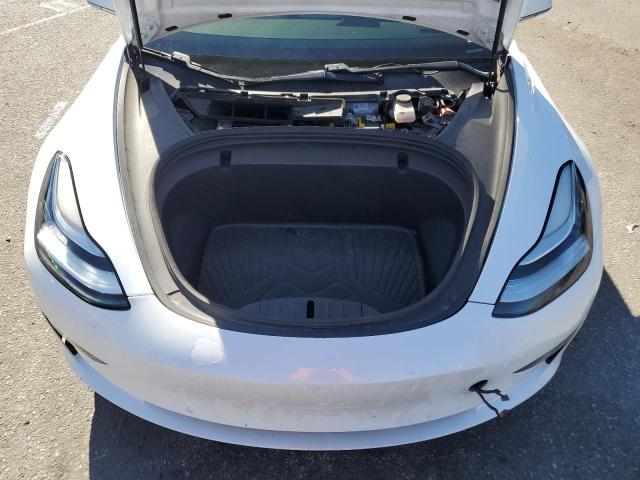 5YJ3E1EA3LF615346 - 2020 TESLA MODEL 3 WHITE photo 11