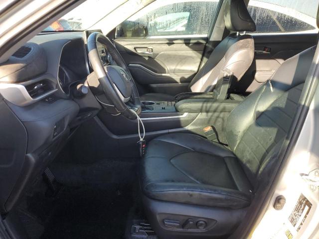 5TDGZRAH2NS539060 - 2022 TOYOTA HIGHLANDER XLE Күміс фото 7