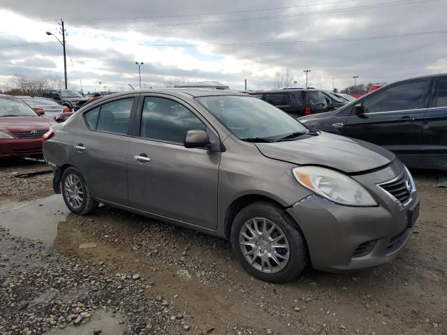 3N1CN7AP6CL800699 - 2012 NISSAN VERSA S GRAY photo 4