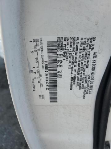 1LNHM81W1XY629122 - 1999 LINCOLN TOWN CAR EXECUTIVE WHITE photo 12