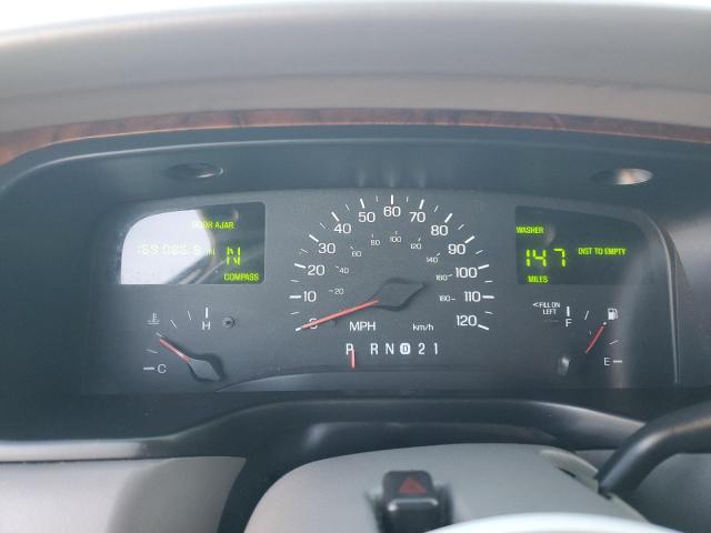 1LNHM81W1XY629122 - 1999 LINCOLN TOWN CAR EXECUTIVE WHITE photo 9