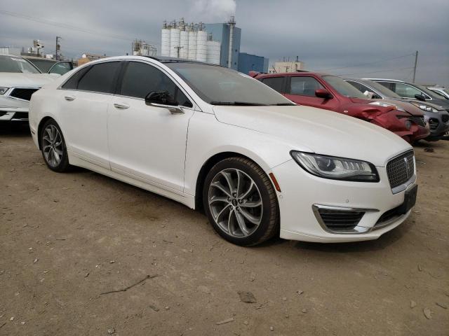 3LN6L5FC0HR630530 - 2017 LINCOLN MKZ RESERVE თეთრი ფოტო 4