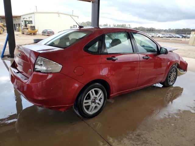 1FAHP3FN7AW260757 - 2010 FORD FOCUS SE RED photo 3