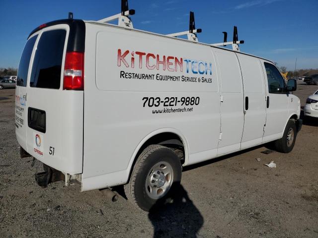 1GCWGBFP7K1162369 - 2019 CHEVROLET EXPRESS G2 WHITE photo 3