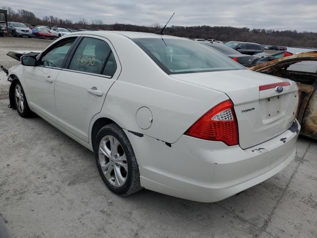 3FAHP0HG5CR232507 - 2012 FORD FUSION SE WHITE photo 2