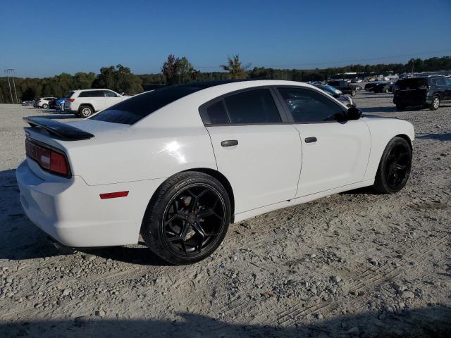 2C3CDXBG3DH638821 - 2013 DODGE CHARGER SE WHITE photo 3