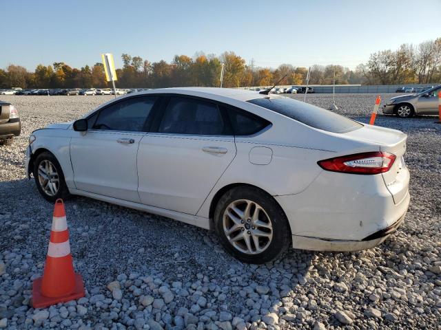 3FA6P0H75DR213285 - 2013 FORD FUSION SE WHITE photo 2