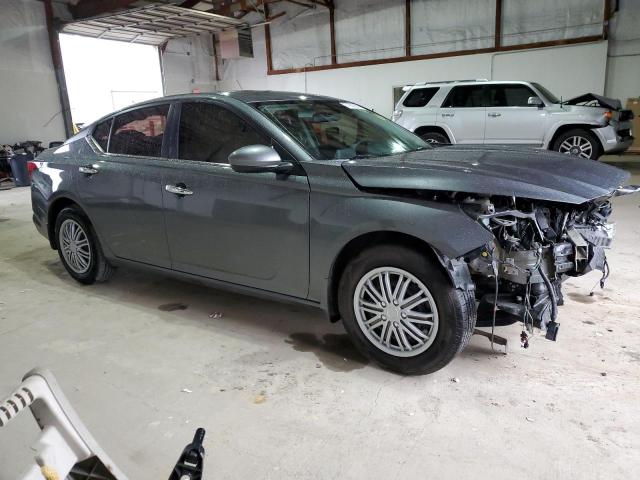 1N4BL4BV2KN328385 - 2019 NISSAN ALTIMA S GRAY photo 4