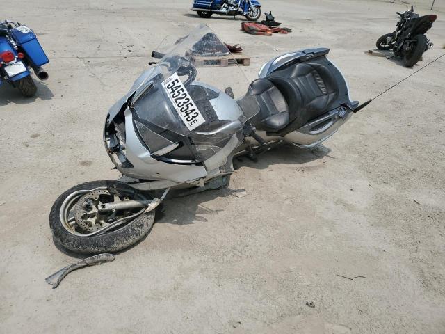 WB10555A14ZD80628 - 2004 BMW K1200 LT SILVER photo 2